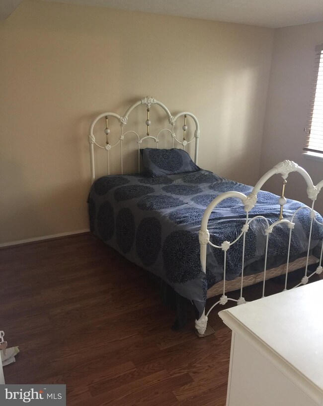 19629 Gunners Branch Rd unit D, Germantown, MD 20876 - photo 2