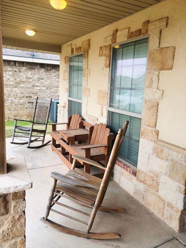 9407 Lamar Ave, Odessa, TX 79765 - photo 2