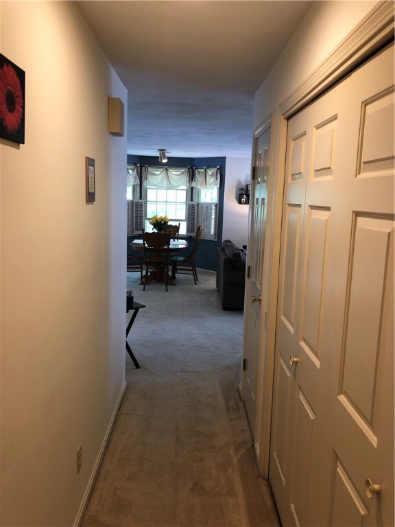 124 Trellis Dr, West Warwick, RI 02893 - photo 3