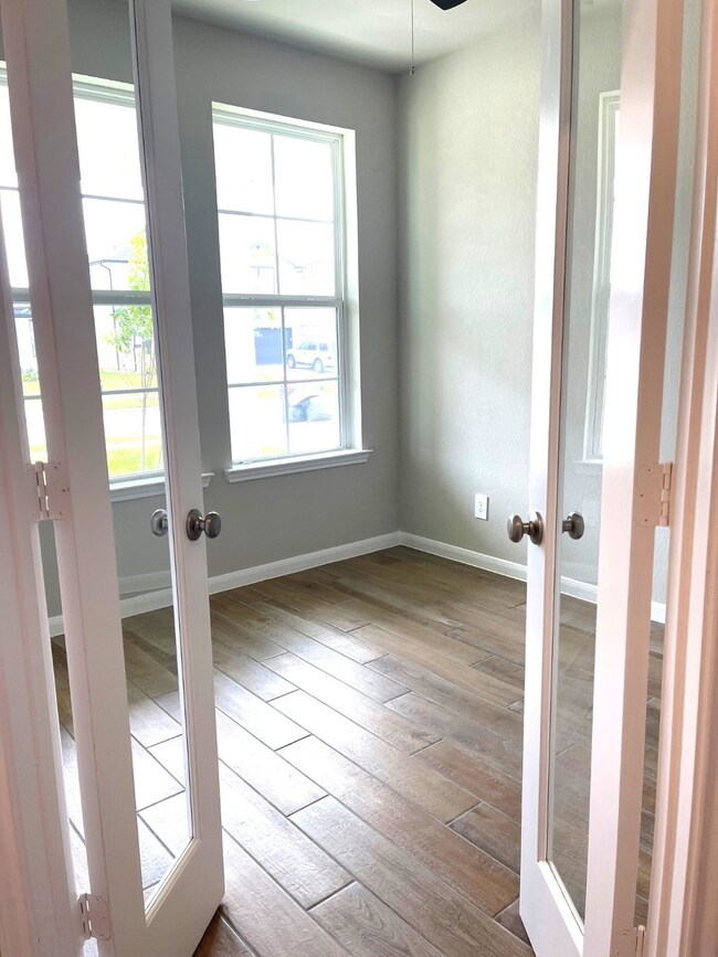 20915 Snowmane Stable Way, Tomball, TX 77377 - photo 4