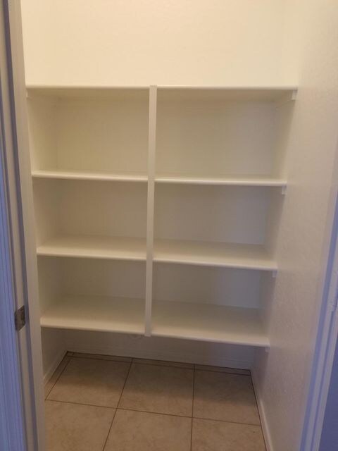 Montese pantry