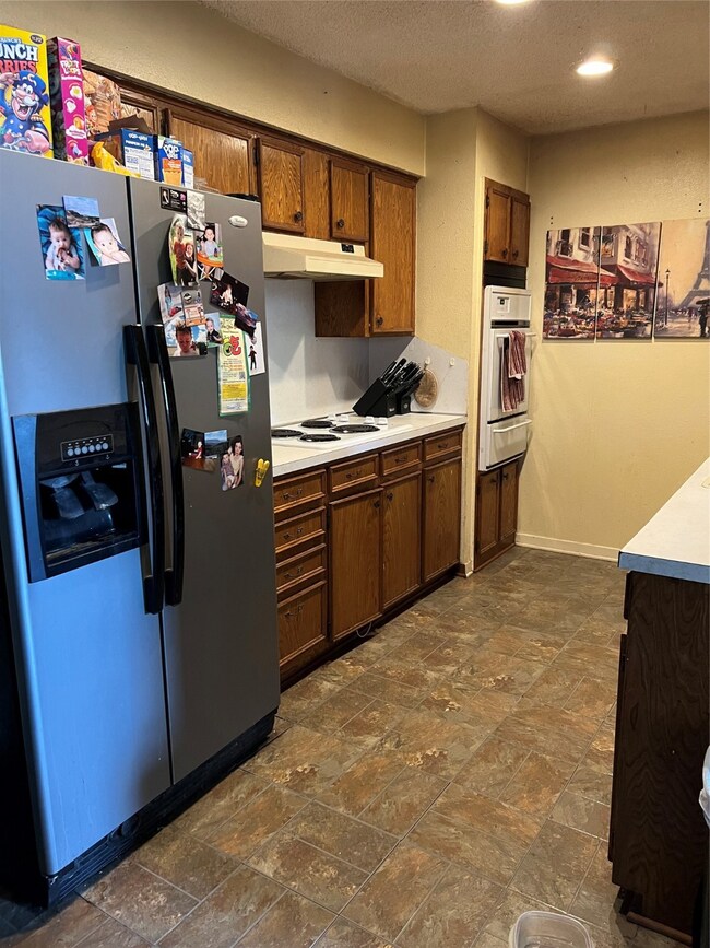 7243 Brook Stone Dr, Houston, TX 77040 - photo 3