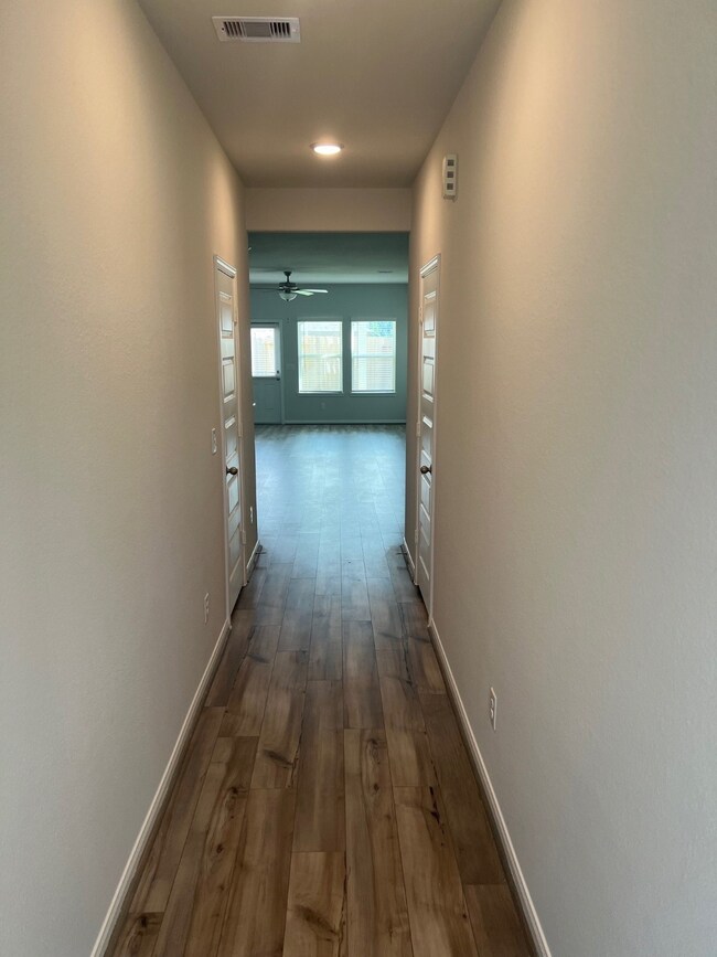 8375 Bristlecone Pine Way, Magnolia, TX 77354 - photo 3