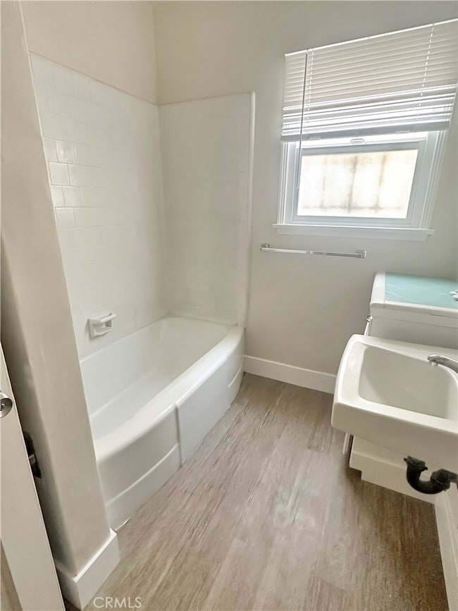 1805 Hauser Blvd, Los Angeles, CA 90019 - photo 4