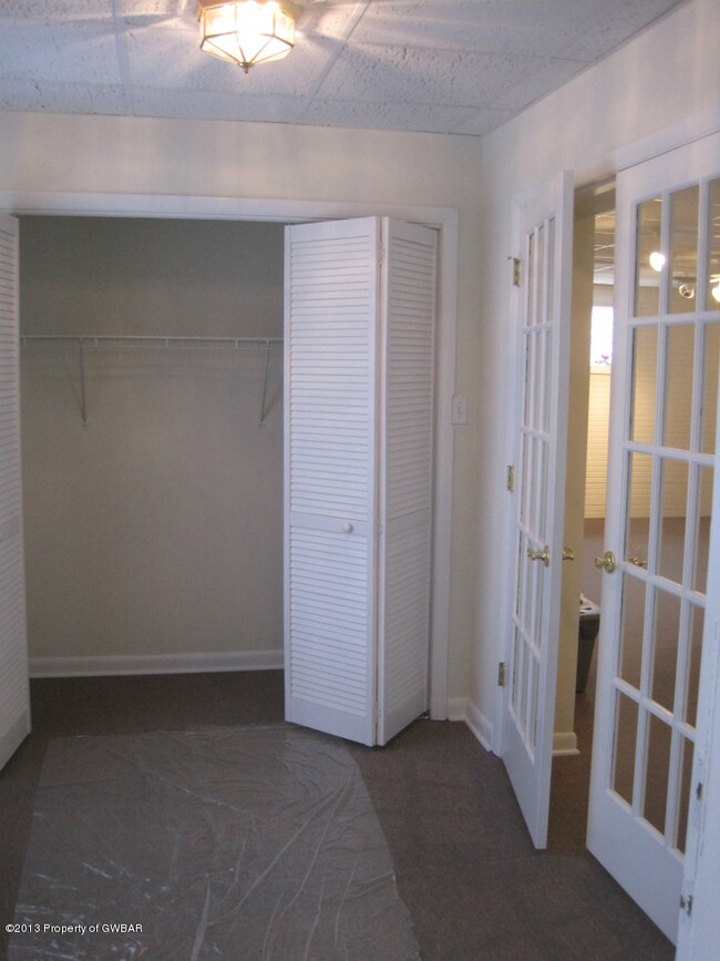 99 Warden Ave, Shavertown, PA 18708 - photo 5