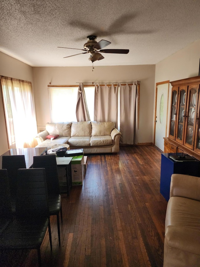 1332 Upton Ave N, Minneapolis, MN 55411 - photo 3