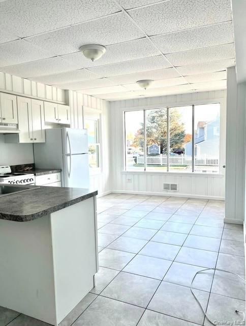 Kitchen / Living Room Combo