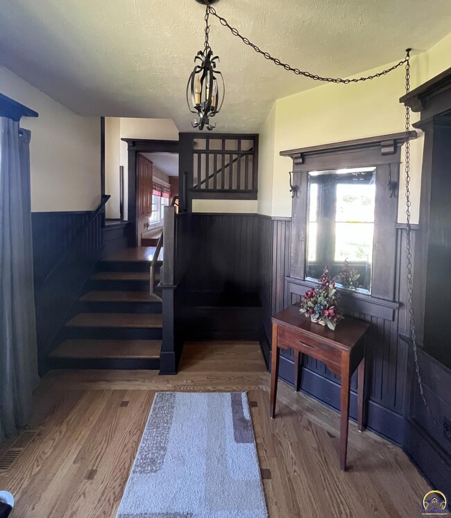 534 S Main St, Rossville, KS 66533 - photo 4