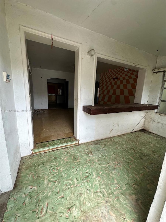 Sunroom from front door
