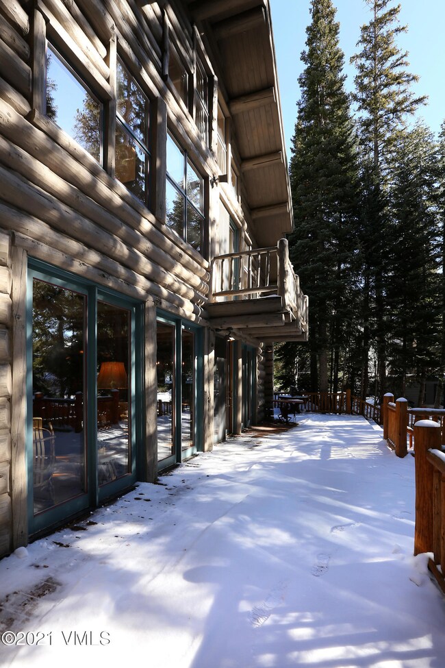 4376_e_streamside_deck_4