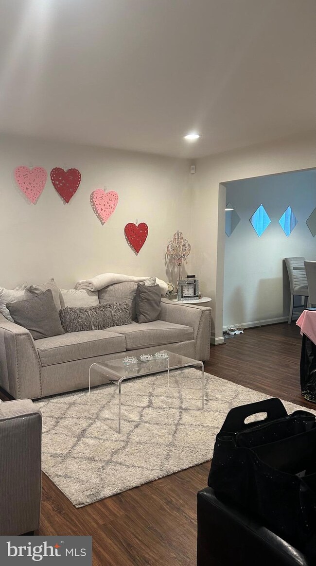 410 Main St unit 19, Laurel, MD 20707 - photo 3