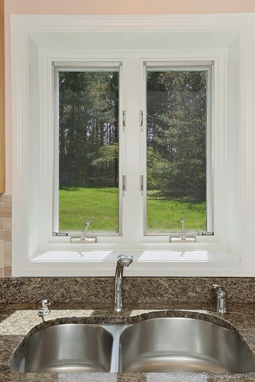 82 Sevoian Dr, Methuen, MA 01844 - photo 5