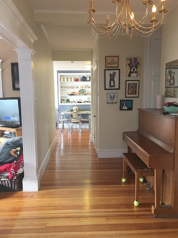 3 Auburn Ct unit 3, Brookline, MA 02446 - photo 2