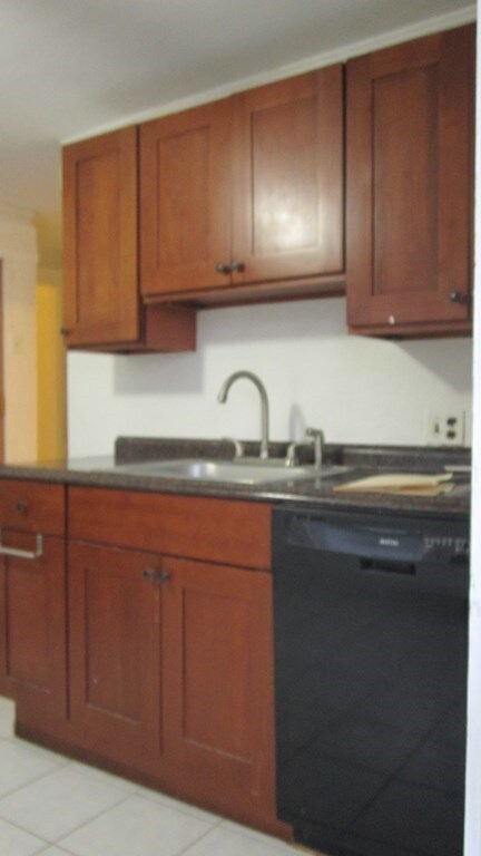 41 Cutler St unit 4, Winthrop, MA 02152 - photo 2