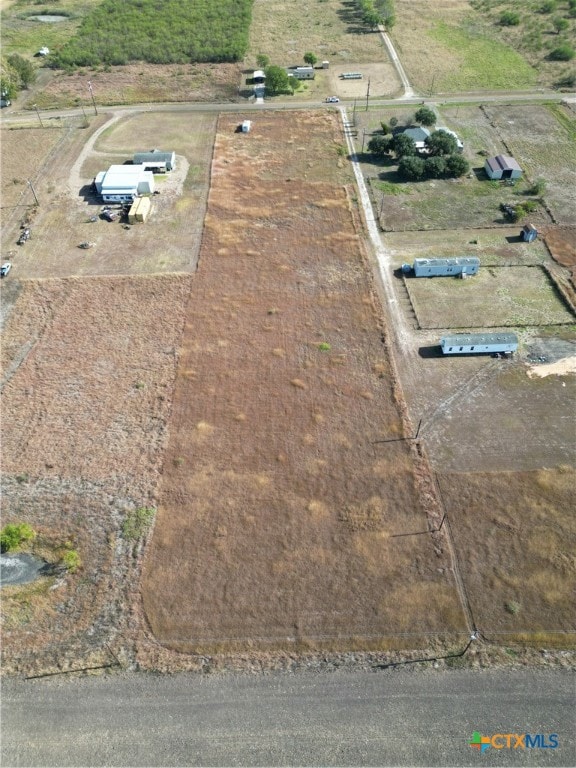 612 Wischkaemper Rd, Victoria, TX 77905 - photo 3