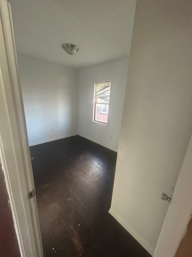 1021 7th St, Rockford, IL 61104 - photo 7