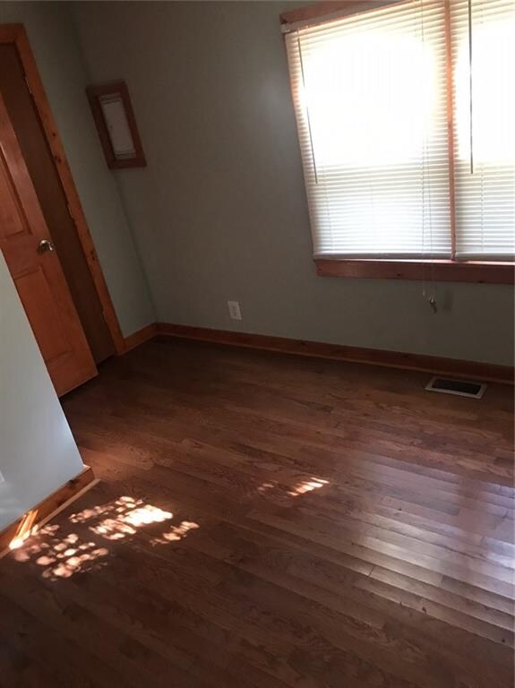 225 S 2nd Ave, Beech Grove, IN 46107 - photo 6