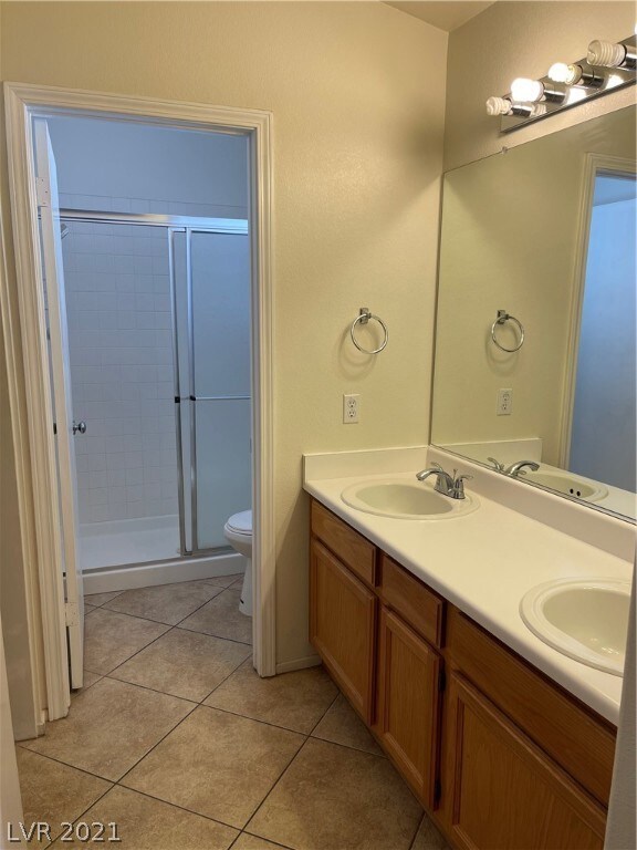 1900 Klamath Falls Way, Las Vegas, NV 89128 - photo 7