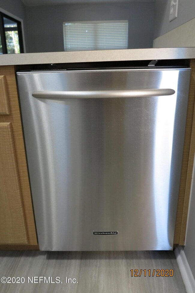 Stainless Dishwasher