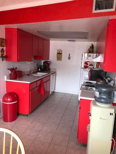 Kitchen1
