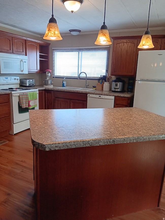 3800 S 1900 W unit 144, Roy, UT 84067 - photo 3