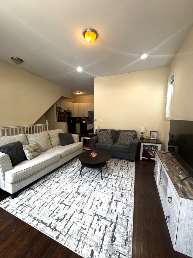 2619 N Southport Ave unit 1F, Chicago, IL 60614 - photo 5