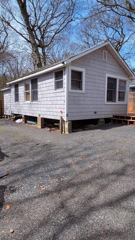 View of side of home
