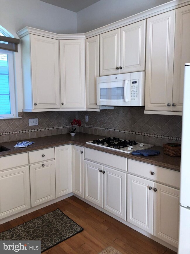 60 Keller Way, Mays Landing, NJ 08330 - photo 4