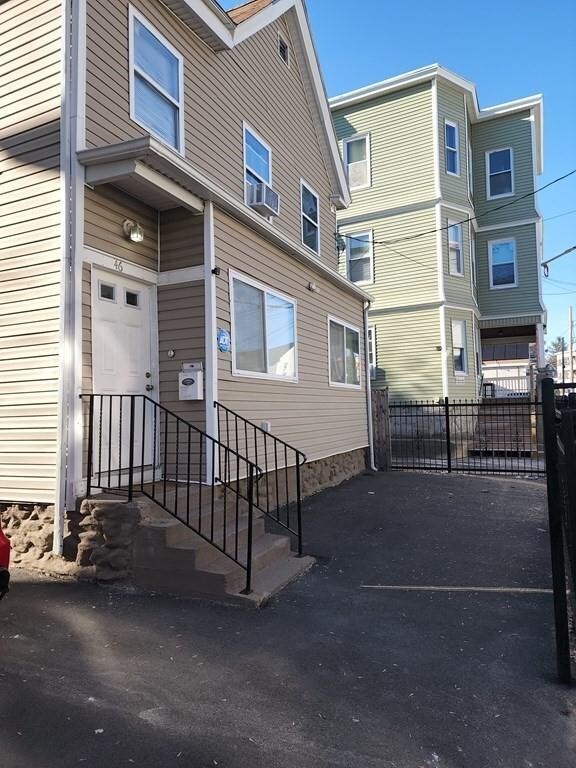 46 Juniper St, Lawrence, MA 01841 - photo 2