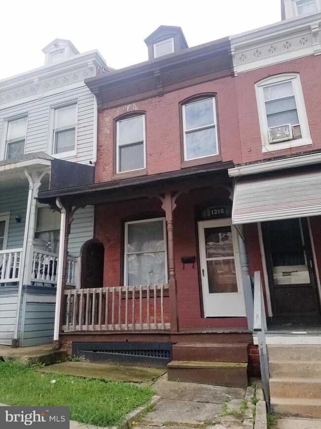 1216 Green St, Reading, PA 19604 - photo 3