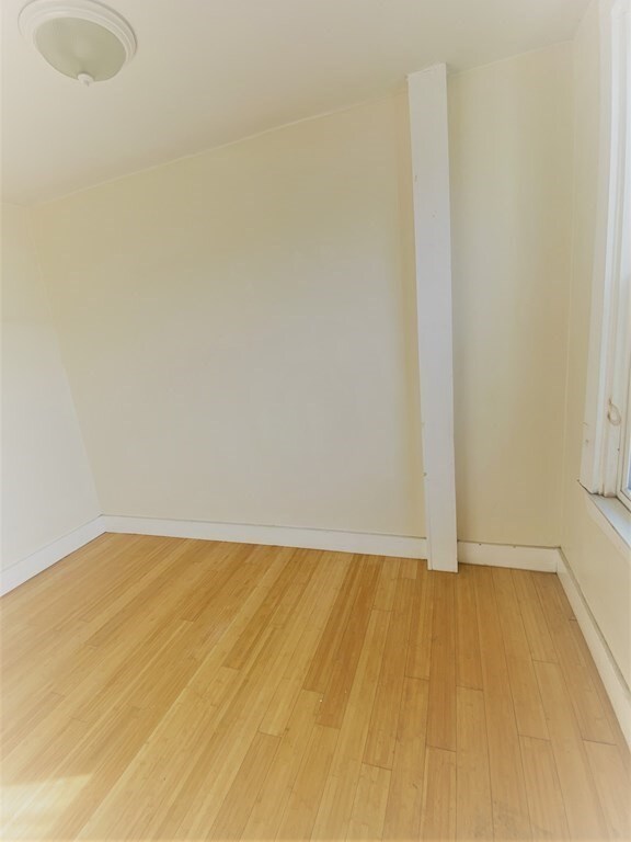 694 E 6th St unit 2, Boston, MA 02127 - photo 7