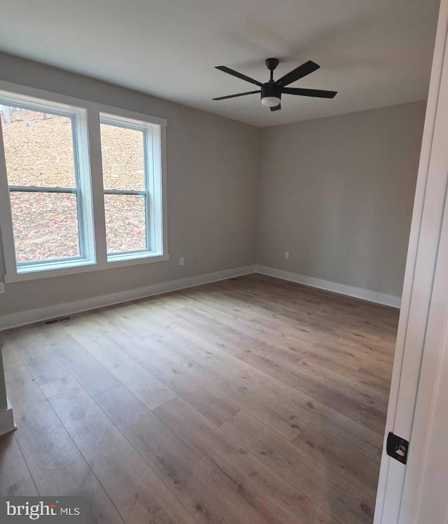 250 Adelaide Cir, Harpers Ferry, WV 25425 - photo 6