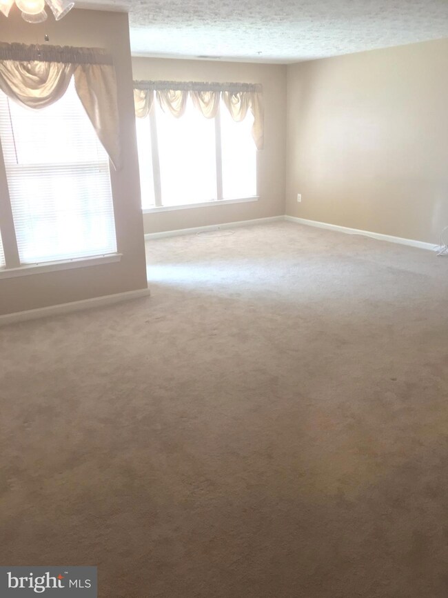 16 Brook Farm Ct unit B, Perry Hall, MD 21128 - photo 6