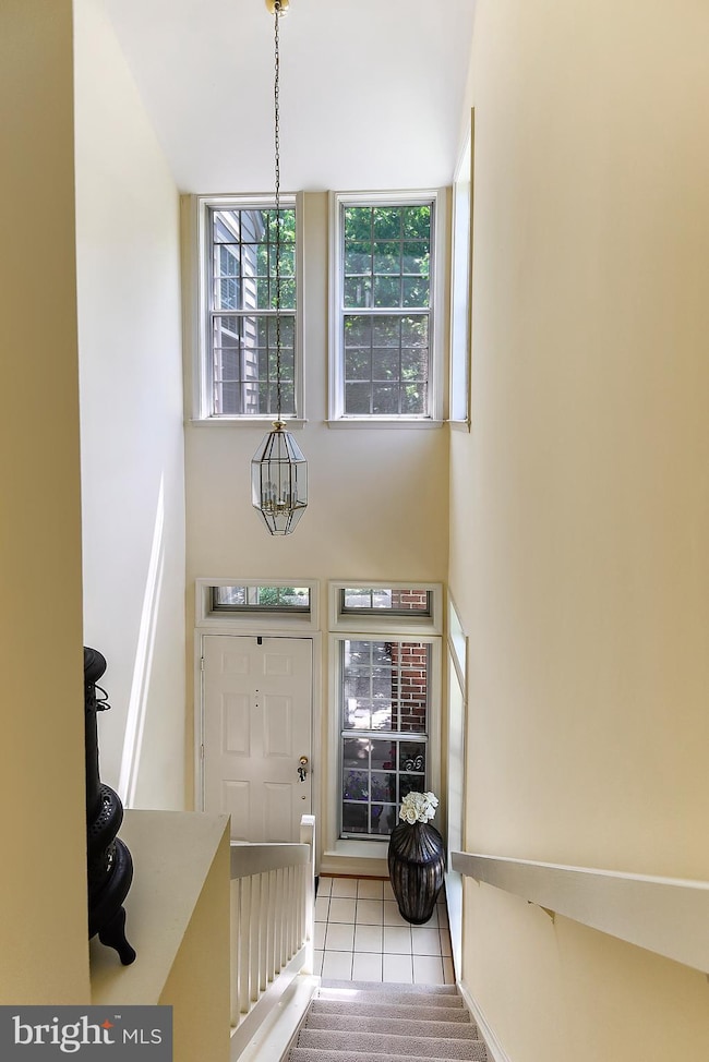 1302 Garden Wall Cir unit 103, Reston, VA 20194 - photo 2