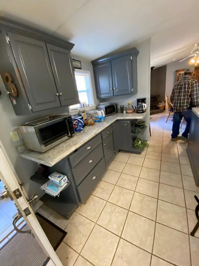 1047 Findley Cemetery Rd, Lyons, GA 30436 - photo 5