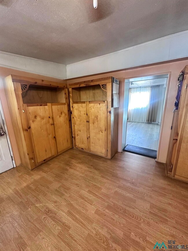 122 Delgado St, Las Vegas, NM 87701 - photo 7