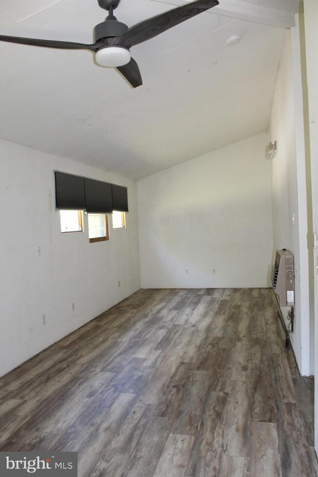 347 Mount Pleasant Church Rd, Mineral, VA 23117 - photo 5