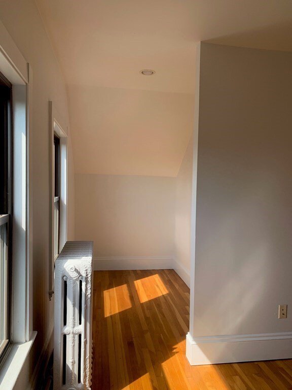 44 Walnut St unit 3, Somerville, MA 02143 - photo 7