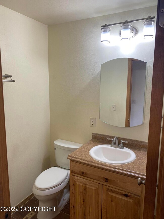 1082 W 26th Ave unit 17, Anchorage, AK 99503 - photo 3