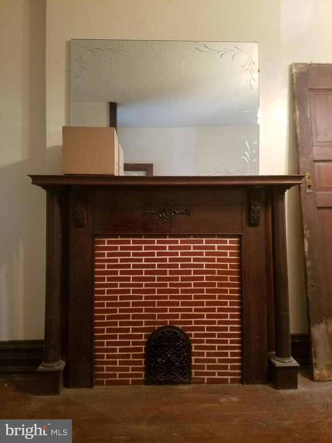 929 Pear St, Reading, PA 19601 - photo 7