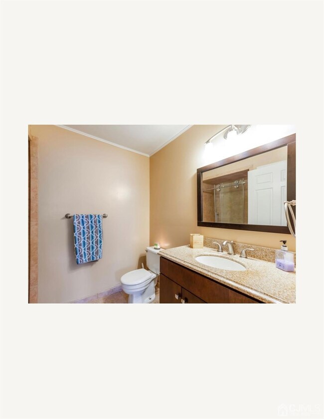 289 Alpine Way unit 2891, Woodbridge Township, NJ 07095 - photo 2