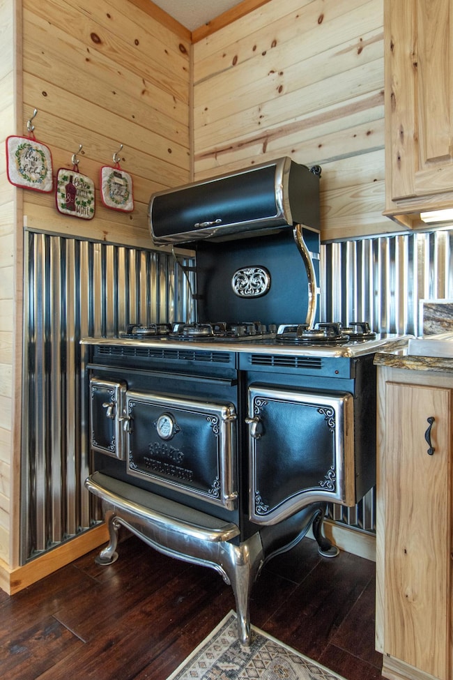 Stove is duel fuel. Gas stove electric oven