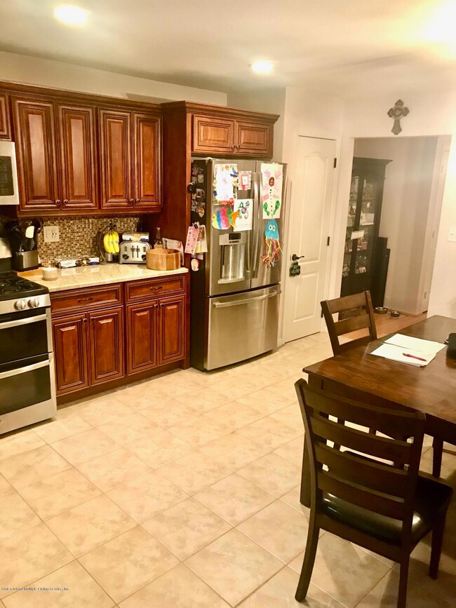 16 Knight Loop, Staten Island, NY 10306 - photo 7