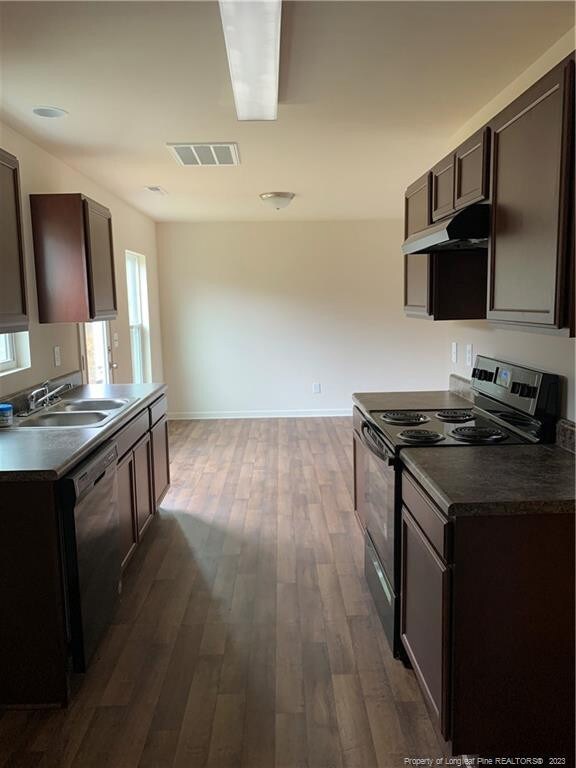 1410 Deal St, Fayetteville, NC 28306 - photo 5