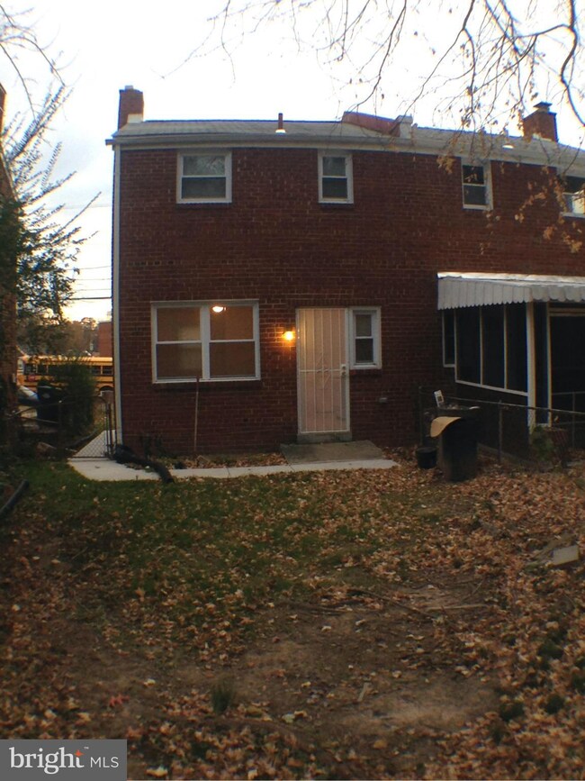 4421 Texas Ave SE, Washington, DC 20019 - photo 2