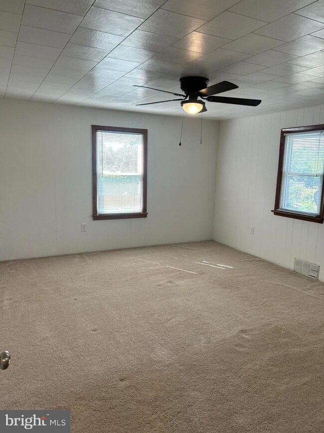 12615 Park Head Rd, Big Pool, MD 21711 - photo 6