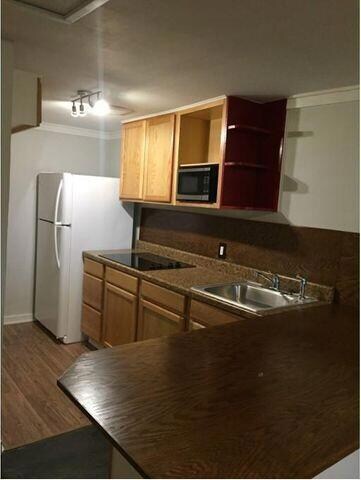 2525 Altura Ave unit 3, El Paso, TX 79930 - photo 7