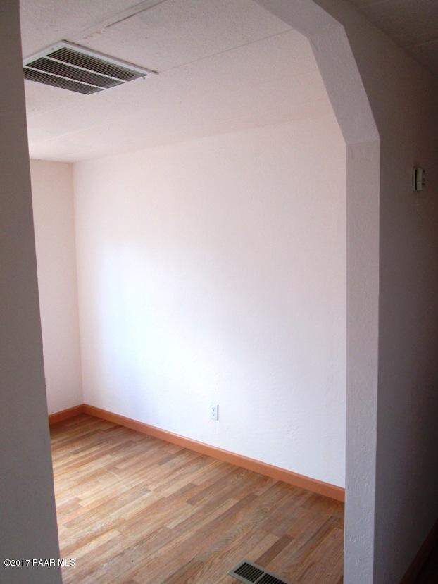 3308 N Joyce Dr, Ash Fork, AZ 86320 - photo 6