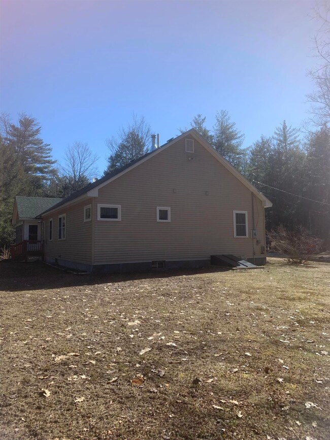 128 Beryl Mountain Rd, South Acworth, NH 03607 - photo 3