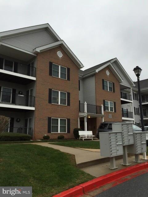 6504 Ridenour Way E unit 2D, Sykesville, MD 21784 - photo 2